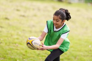 girl-playing-rugby1